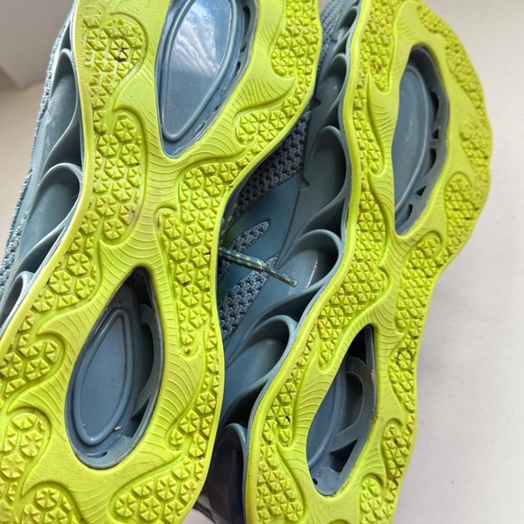 APRILSPRING Women's Running Shoes Mesh Breathable Sneakers, Size 10.5 - Picture 7 of 8